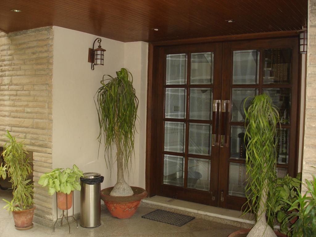J's Hotel New Delhi